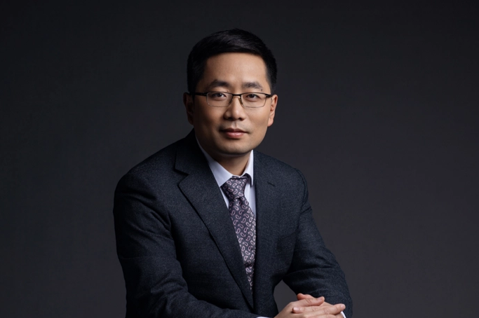 深蓝汽车邓承浩：年销300万台只是新能源汽车行业生存基础